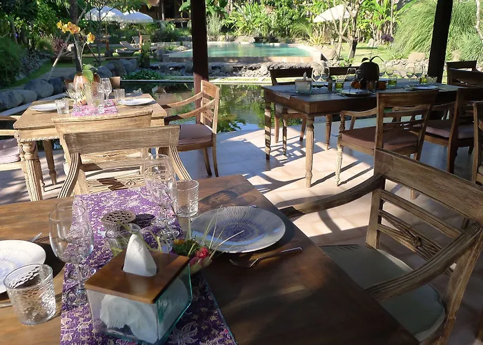 Desa Saya Eco Luxury & 4*