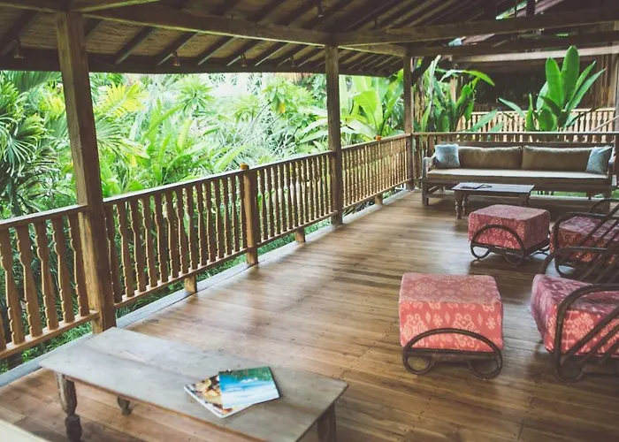 Desa Saya Eco Luxury & 4* Tejakula